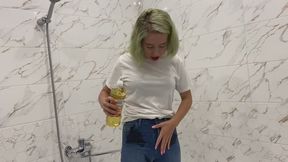 Pouring oil over my head