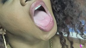 Smashing my lips against the glass # PART 4 # Delicious lips