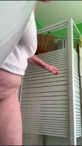 I Shave My Mature Pussy