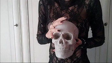 enjoy my halloween style and....my boobs