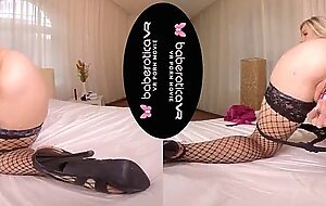 Solo MILF, Nathaly Cherie is often masturbating, in VR