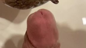 Playing with the shower ending in big orgasm