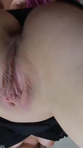 Chloe and Honour - Facesitting Lesbians