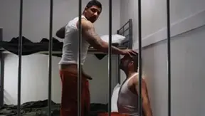 BROMO - Muscled Ryan Bones with Shawn Assmore facial in prison