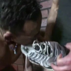 Sneaker humiliation with badboy in backroom