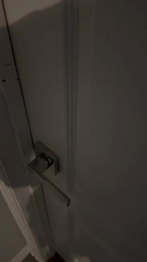 Walked in from grabbing pizza to my bodybuilding friend POWER fucking my wife deep and hard. Listening to her moan makes me crazyyy 😭😭😩💦