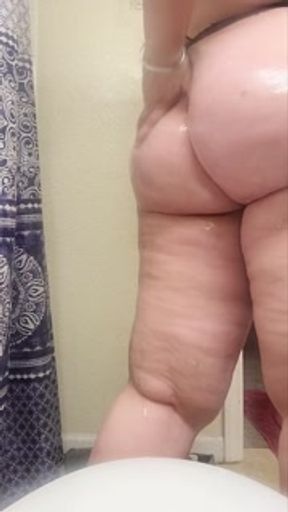 Oiled up ass Latina with phat wet pussy  teaser,  full video on fans page