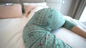 StepSis dreams of stepbrother's big cock while he pounds her