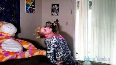 Daddy’s girl strips in her onesie down to that big ass