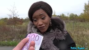 Kiki Minaj's Wild Passion in Public Outdoor Ride