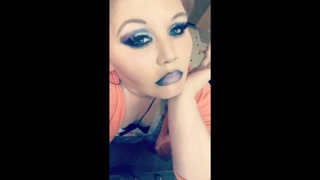 Heavy smoker babe- Newport 100’s