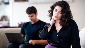 ”Hung IT called by big ass Latin MILF to get her laptop fixed”