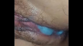 Jovencita llega caliente de la universidad y con ganas comer verga gime y llora.