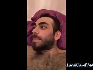 Turkish guy fingering his girl