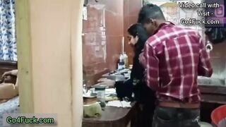 Desi Bhabhi ki Two Boys Homemade Threesome Chudai