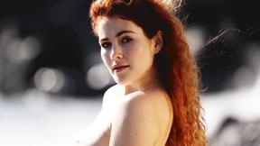 ”Hot COUGAR exposed gorgeous petite body & beauty also exposed hot body”