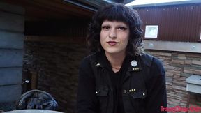 Sexy Shemale Willing To Show Everything - TrannyDates.Club