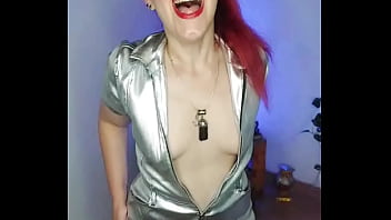 Te animas a seducir a esta pelirroja caliente exhibicionista en el antro??? roleplay argentina