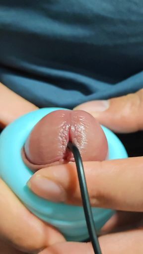 Tiny vibrator