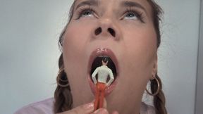 DEVOURING yawns mp4 HD