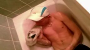 straight nboy solo mastuabtion in sneaker with piss in the bathroom