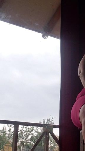 Huge Ass BBW MILF, Slow Motion Fans Only