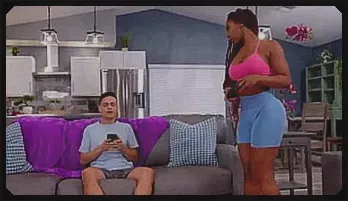 Curvy Ebony Temptation: Roommate Encounter