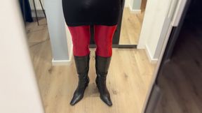 I squirt a big load of while wearing a black skirt, red nylon tights and high black leather boots