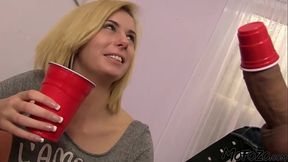 MOFOZO.com - Real Amateur Homemade Sex Video With A 19 Year Old College Student