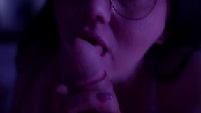 Dissolute wife sucks her male'_s.