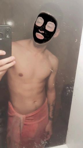 Showing Bulto