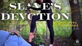 Slave’s Devotion Worshipping Sultana Aisha in the Wild