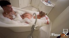 Bubble Bath Time with Veronica Cruz and Dexxx Blue