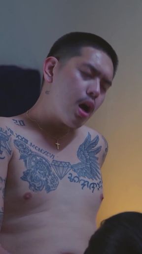 Couple gets a professional and Athletic Filipino GF massages