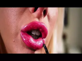 Daring Trophy Wives Club - Hot Milf gets Huge Cock Cum