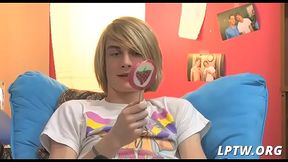 Lewd twink sucks his paramour
