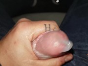 Filf si masturba in auto