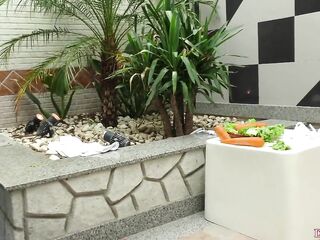 Transsexual Barbara Perez Jerks Off During the time that Her Butt Stuffed