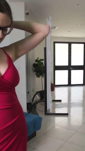 Huge Boobs Stepmom Victoria Lobov Teaches Thick Nerdy Stepdaughter How To Embrace Her Curves -MYLF   Clip 2