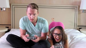 Passion-HD: Girl Holly Hendrix blowjob