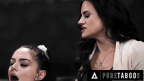 Big Ass Cheerleader Lets Her Teachers Weird Stepson Assfuck Her In Class