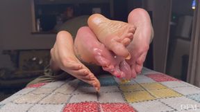 Two Goddess Spoon to give you soles