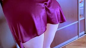 I found my stepmom in a nightgown and no panties, she must have been looking for something, but it made me horny and I fucked her pussy