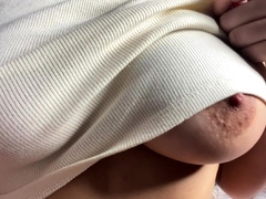 This large amateur cam girl has some very big boobs