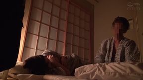 A mix-up with the room order, ends up sharing the same room with my busy colleague. - Night Crawling! 2-2