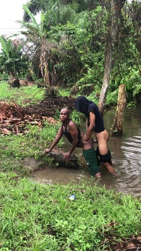 Nigerians Boys Where Caught Having Sex Inside a Swamp River with Bushes Rounding Them