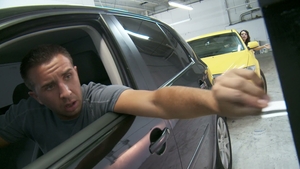 Brazzers: Horny Delilah Waits for Car