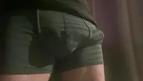 UK Stallion Flexes His Thick Rigid Cock Proudly – Raw Uncensored Gay Sex