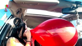 Roxy's Christmas Krampus Car Blow to Pop 4K (3840x2160)