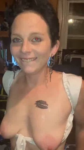 Amateur girlfriend CREAMS first bbc in front of cuck boyfriend